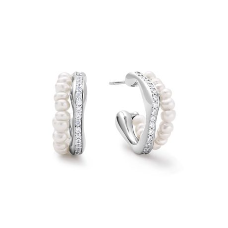Streamlight pearl earrings
